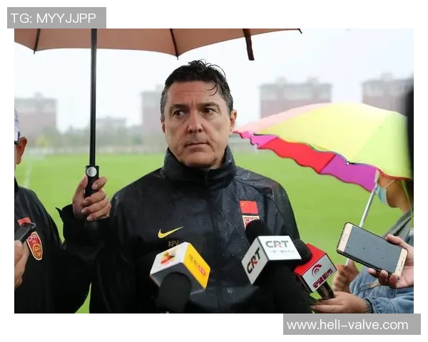 U22越南队迎战柬埔寨队力争在亚青赛中取得首胜